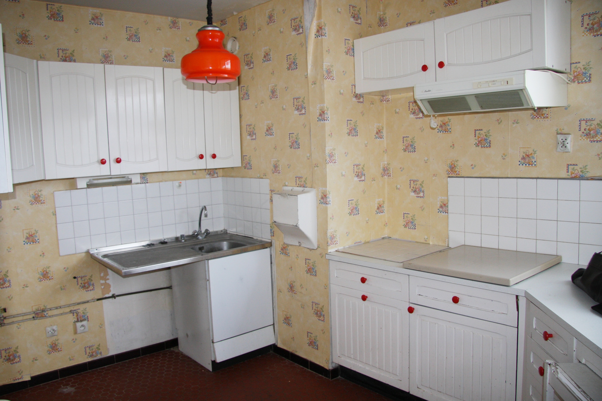 cuisine-plan-de-travail-chene_r cuisine avant travaux
